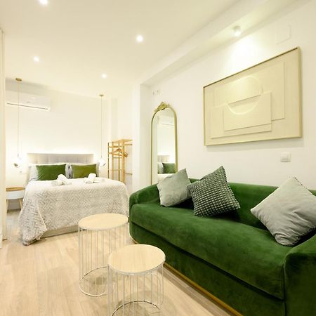 Estudio Malaga Center Living エクステリア 写真